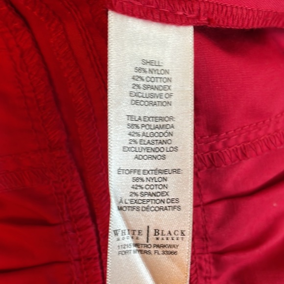 Red jacket - Picture 6 of 6